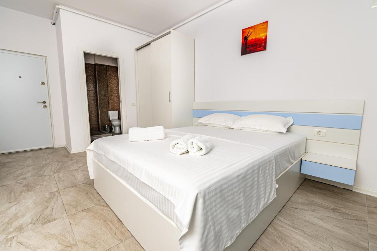Danilo Apartments Mamaia Nord Неводарі Екстер'єр фото